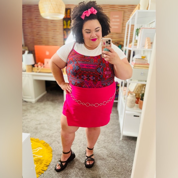 Meet your Posher, Destinee (she/her) - Picture 3 of 6